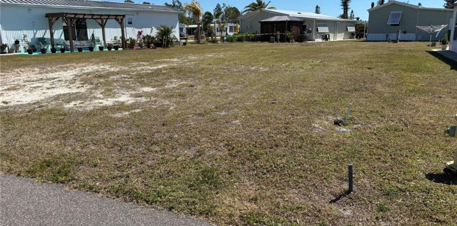 Terrain à Port Charlotte, Floride № 2228224