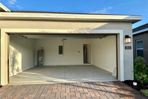 Casa en alquiler en Kissimmee, Florida, 3 dormitorios, 146.79 m2 № 1913053 - foto 6