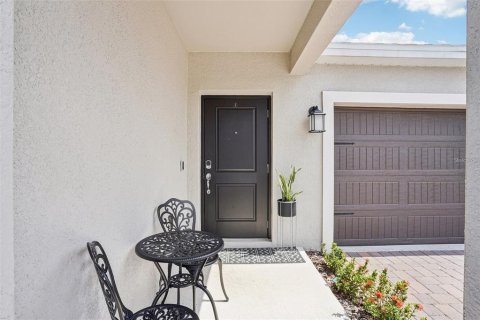 Casa en alquiler en Kissimmee, Florida, 3 dormitorios, 146.79 m2 № 1913053 - foto 4