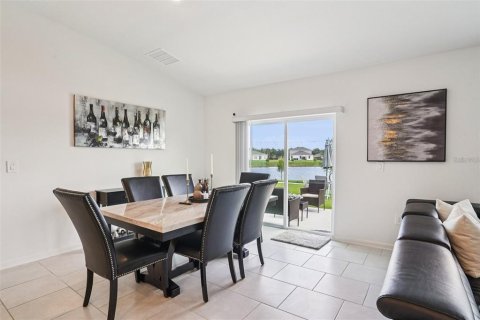 Casa en alquiler en Kissimmee, Florida, 3 dormitorios, 146.79 m2 № 1913053 - foto 13