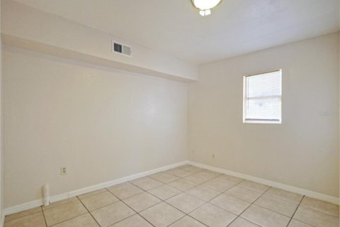 Casa en venta en Orlando, Florida, 6 dormitorios, 183.2 m2 № 2287529 - foto 21
