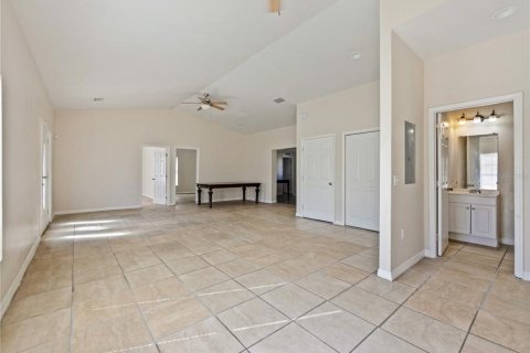Casa en venta en Orlando, Florida, 6 dormitorios, 183.2 m2 № 2287529 - foto 5