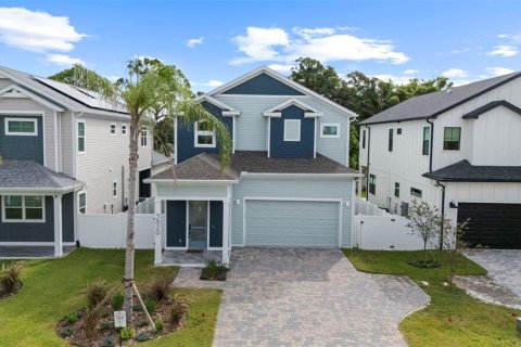 Casa en venta en Saint Petersburg, Florida, 3 dormitorios, 275.46 m2 № 2094396 - foto 3