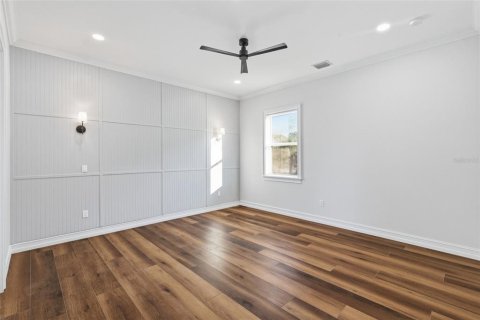 Casa en venta en Saint Petersburg, Florida, 3 dormitorios, 275.46 m2 № 2094396 - foto 24