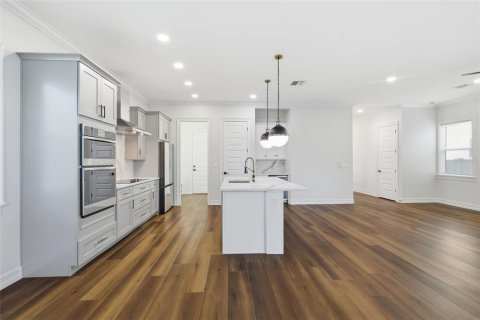 Casa en venta en Saint Petersburg, Florida, 3 dormitorios, 275.46 m2 № 2094396 - foto 17