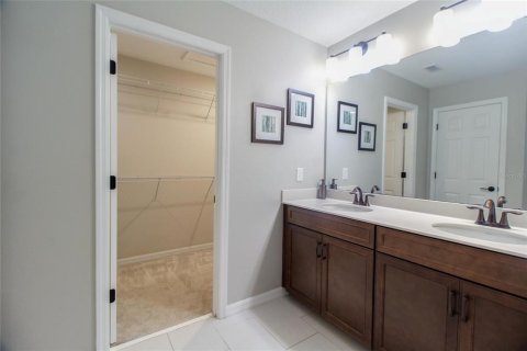 Adosado en alquiler en Kissimmee, Florida, 3 dormitorios, 148.92 m2 № 1833403 - foto 16