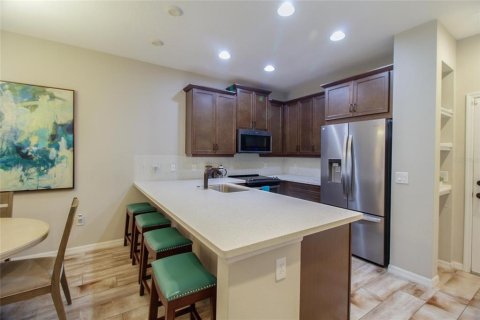 Adosado en alquiler en Kissimmee, Florida, 3 dormitorios, 148.92 m2 № 1833403 - foto 6