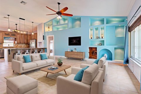 Villa ou maison à vendre à Port Charlotte, Floride: 3 chambres, 181.9 m2 № 2398900 - photo 29