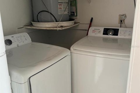 Condominio en alquiler en Orlando, Florida, 2 dormitorios, 80.27 m2 № 1884281 - foto 9