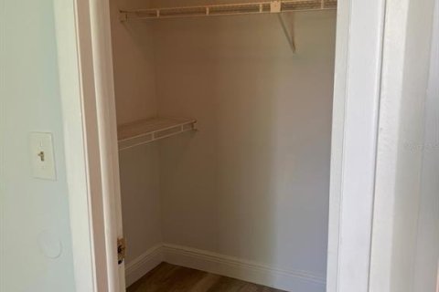 Condominio en alquiler en Orlando, Florida, 2 dormitorios, 80.27 m2 № 1884281 - foto 6