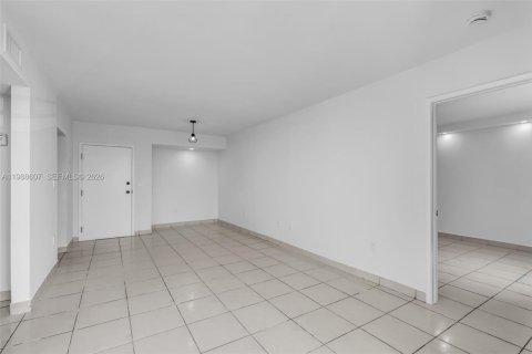 Condominio en venta en Miami, Florida, 2 dormitorios, 78.04 m2 № 2067488 - foto 24