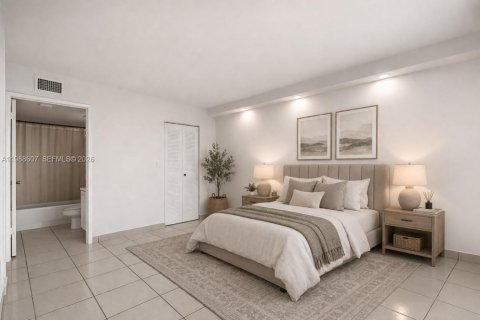 Condominio en venta en Miami, Florida, 2 dormitorios, 78.04 m2 № 2067488 - foto 4