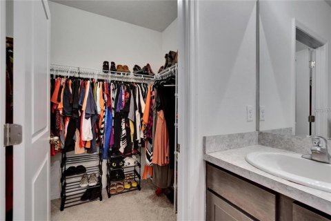 Casa en venta en Riverview, Florida, 5 dormitorios, 268.39 m2 № 1911092 - foto 19