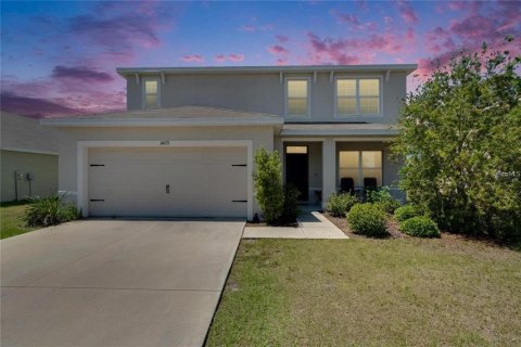 Casa en venta en Riverview, Florida, 5 dormitorios, 268.39 m2 № 1911092 - foto 1