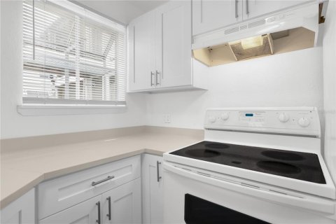 Copropriété à louer à Orlando, Floride: 1 chambre, 48.87 m2 № 2098254 - photo 6