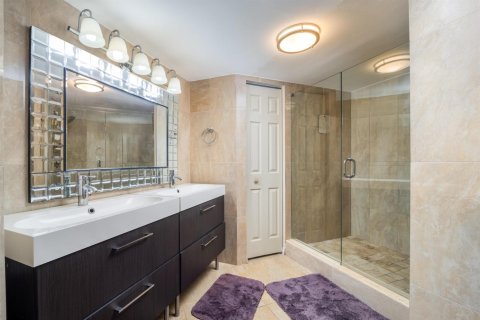 Condominio en venta en Jensen Beach, Florida, 2 dormitorios, 133.5 m2 № 2191998 - foto 17