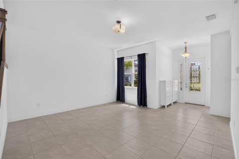 Купить виллу или дом в Уэсли-Чепел, Флорида 3 комнаты, 314.1м2, № 2208041 - фото 4