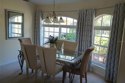 House in North Port, Florida 3 bedrooms, 174.19 sq.m. № 1747592 - photo 9