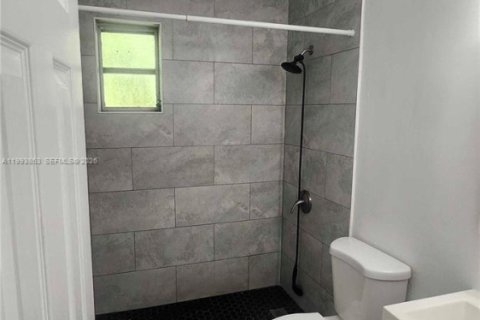 Apartment in Miami, Florida 2 bedrooms, 69.68 sq.m. № 2055636 - photo 7