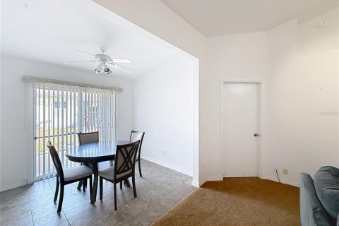 Villa ou maison à vendre à Leesburg, Floride: 2 chambres, 112.41 m2 № 2144572 - photo 11