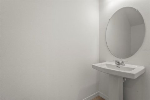 Townhouse in Sarasota, Florida 3 bedrooms, 127.55 sq.m. № 1802955 - photo 20