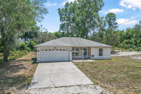 Villa ou maison à vendre à Orange City, Floride: 3 chambres, 125.05 m2 № 1686997 - photo 2