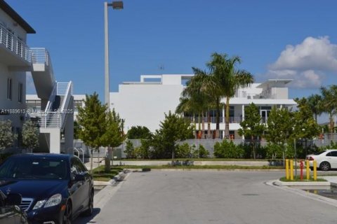 Condo in Doral, Florida, 3 bedrooms  № 1953666 - photo 24