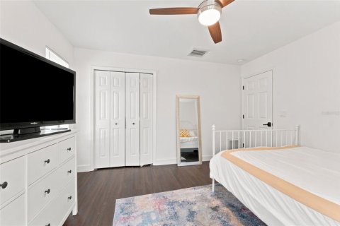 Casa en venta en Palm Harbor, Florida, 4 dormitorios, 240.62 m2 № 2230962 - foto 30