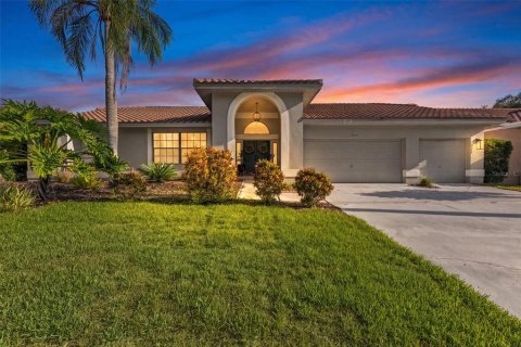 Casa en Palm Harbor, Florida 4 dormitorios, 240.62 m2 № 2230962