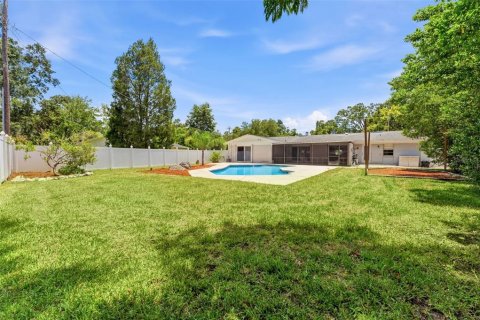 Villa ou maison à vendre à Tampa, Floride: 4 chambres, 199.37 m2 № 2355166 - photo 2