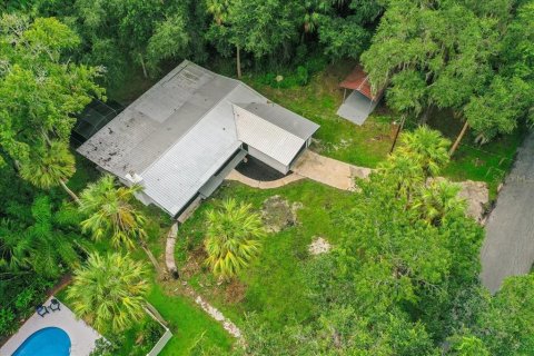 House in Lake Panasoffkee, Florida 3 bedrooms, 189.71 sq.m. № 1904673 - photo 4