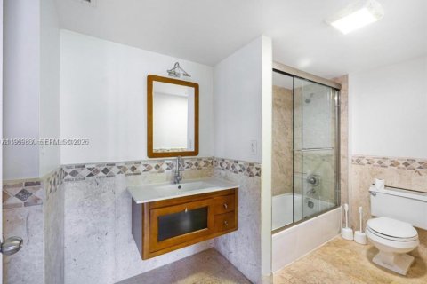 Снять в аренду кондоминиум в Санни-Айлс-Бич, Флорида 2 спальни, 115.2м2, № 2030674 - фото 20