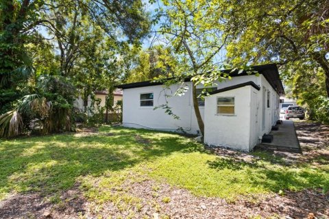 Propiedad comercial en venta en Tampa, Florida, 4 dormitorios, 144.93 m2 № 2224367 - foto 9