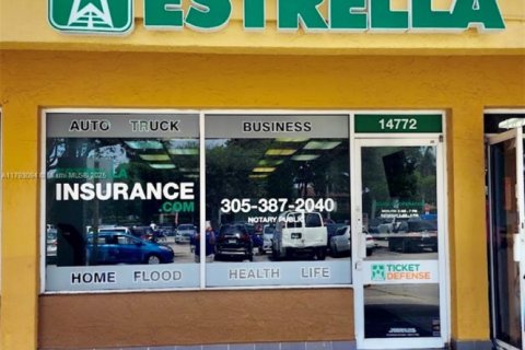 Propiedad comercial en Miami, Florida № 2021732