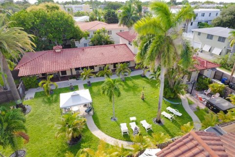 Apartment in Fort Lauderdale, Florida 3 rooms, 26.01 sq.m. № 2272700