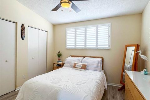 Adosado en venta en Indian Rocks Beach, Florida, 3 dormitorios, 145.48 m2 № 1761247 - foto 28