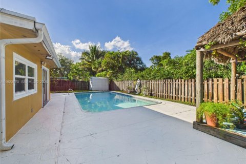 Купить виллу или дом в Купер-Сити, Флорида 3 спальни, 155.33м2, № 1976835 - фото 24