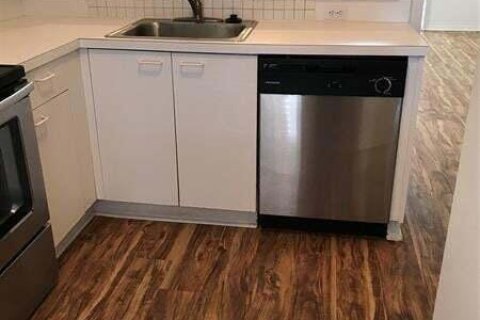 Touwnhouse à louer à Tamarac, Floride: 2 chambres, 87.79 m2 № 2087694 - photo 5