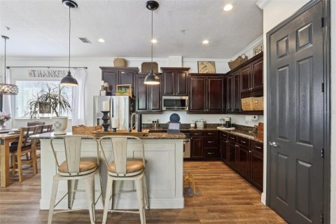 House in Orlando, Florida 4 bedrooms, 275.46 sq.m. № 1690861 - photo 15