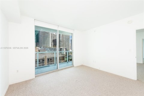 Condo in Miami, Florida, 2 bedrooms  № 2053029 - photo 17