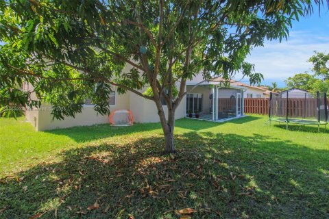 House in Homestead, Florida 4 bedrooms, 255.67 sq.m. № 1893220 - photo 17