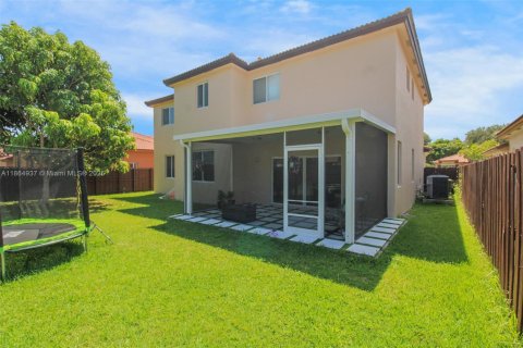 House in Homestead, Florida 4 bedrooms, 255.67 sq.m. № 1893220 - photo 16