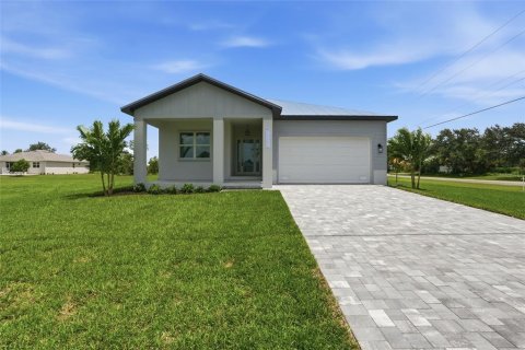 Villa ou maison à Punta Gorda, Floride 4 chambres, 204.85 m2 № 2122758