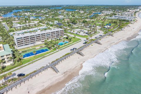 Condo in Vero Beach, Florida, 2 bedrooms № 2188371