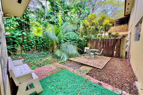 Copropriété à louer à Pembroke Pines, Floride: 1 chambre, 71.53 m2 № 1971142 - photo 16