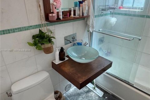 Copropriété à vendre à Miami Beach, Floride: 1 chambre, 52.58 m2 № 2044688 - photo 7