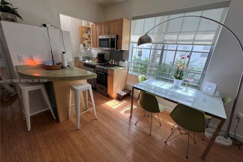 Copropriété à vendre à Miami Beach, Floride: 1 chambre, 52.58 m2 № 2044688 - photo 27