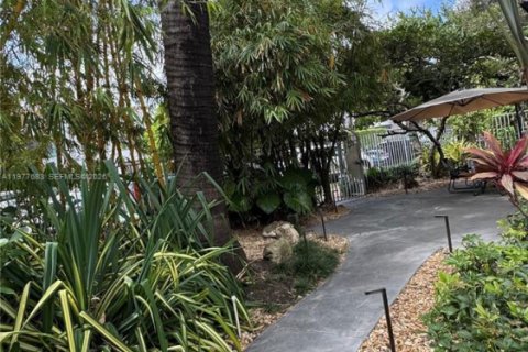 Copropriété à vendre à Miami Beach, Floride: 1 chambre, 52.58 m2 № 2044688 - photo 20