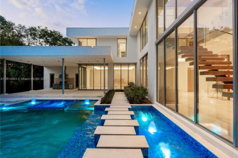 Casa en venta en Pinecrest, Florida, 7 dormitorios № 1974060 - foto 17