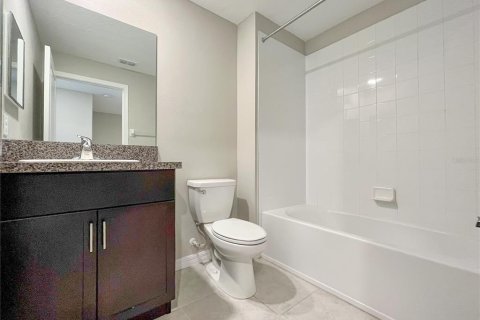 Adosado en alquiler en Riverview, Florida, 3 dormitorios, 155.15 m2 № 1831883 - foto 13